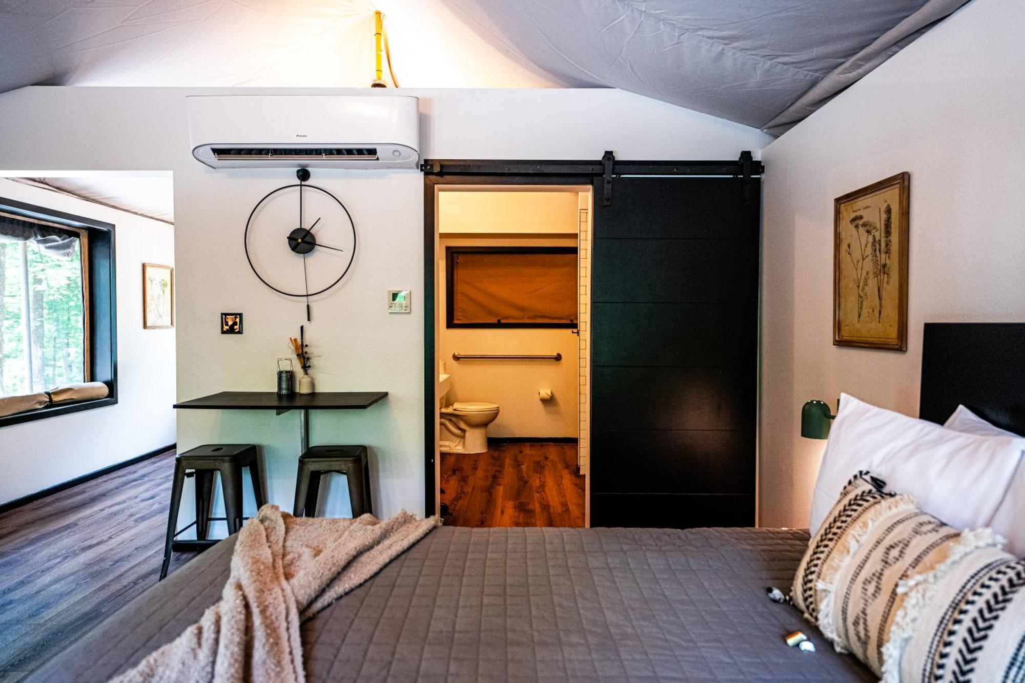 Starlight Haven Hot Springs Ξενοδοχείο Εξωτερικό φωτογραφία