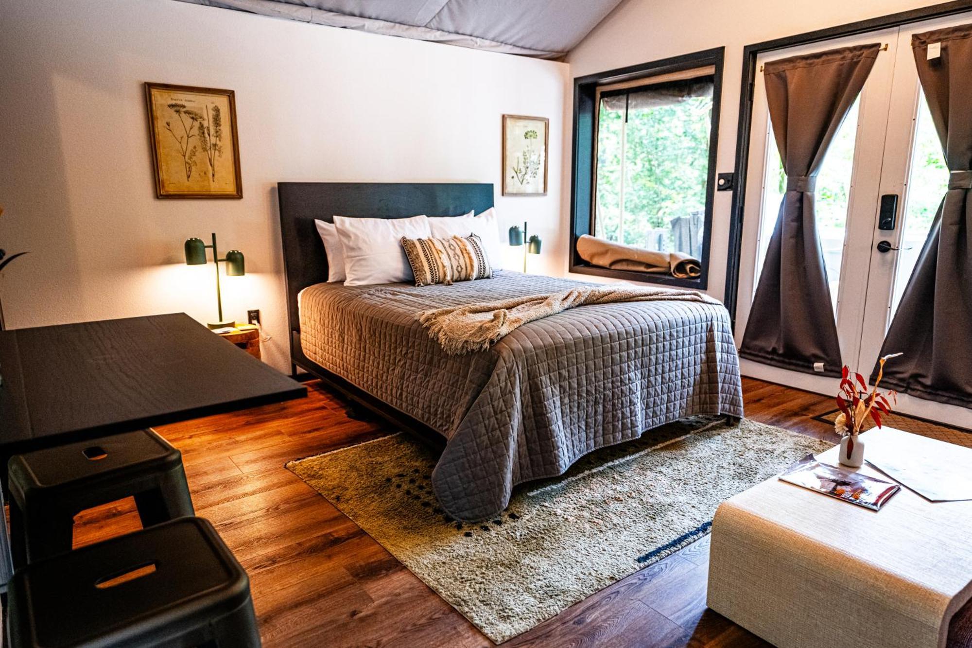 Starlight Haven Hot Springs Ξενοδοχείο Εξωτερικό φωτογραφία