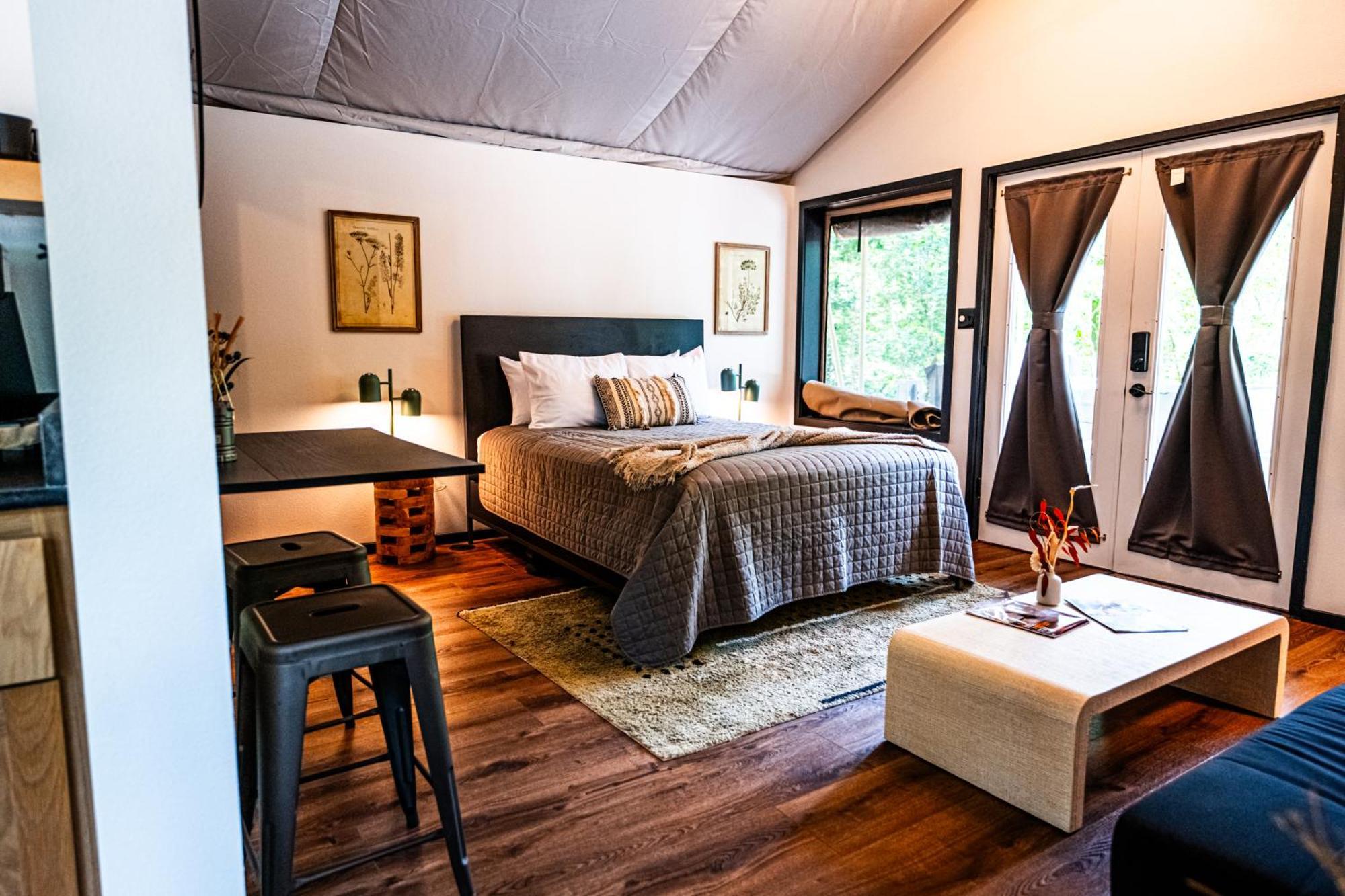 Starlight Haven Hot Springs Ξενοδοχείο Εξωτερικό φωτογραφία